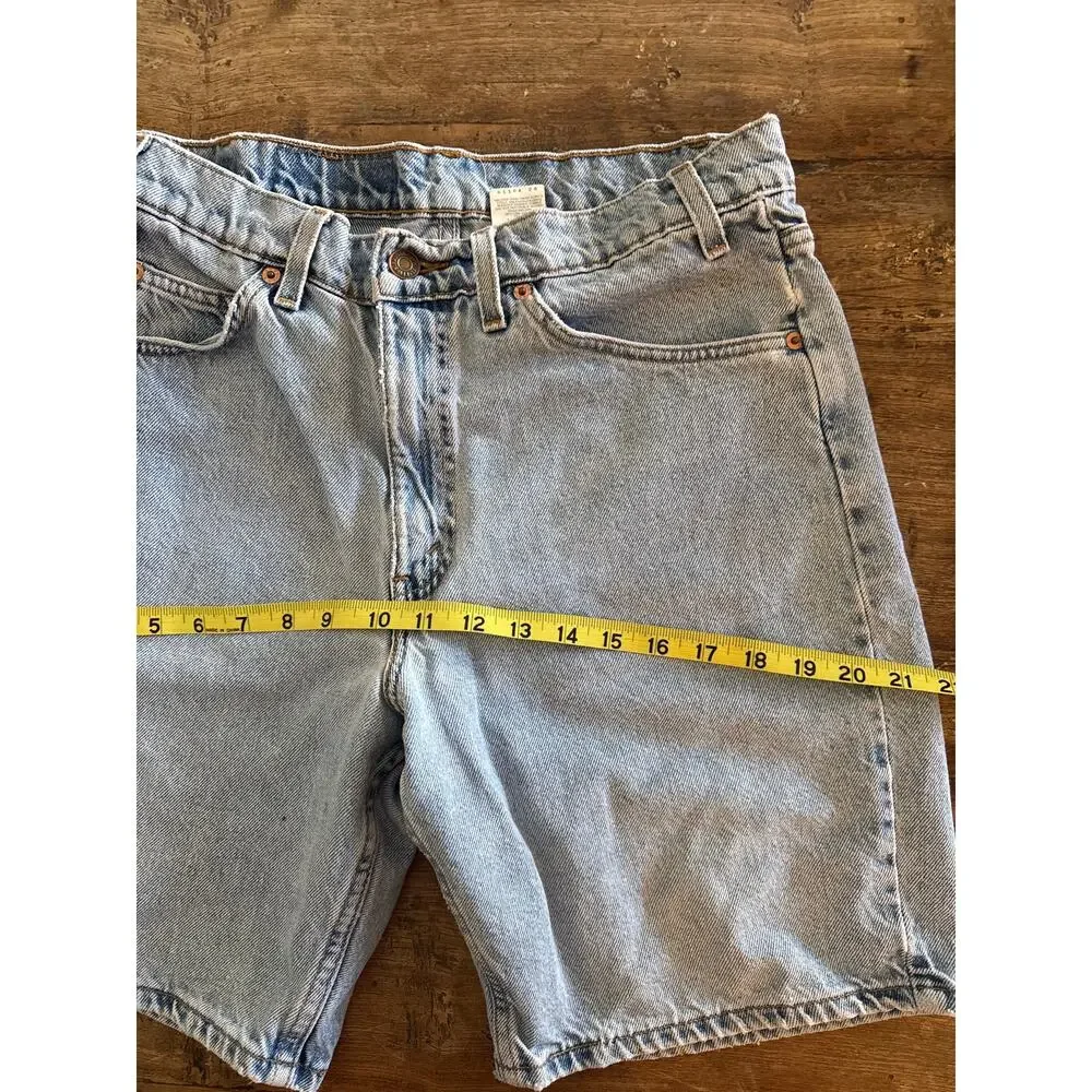 Vintage 90s Levi’s orange tab 550 high rise shorts Size 32